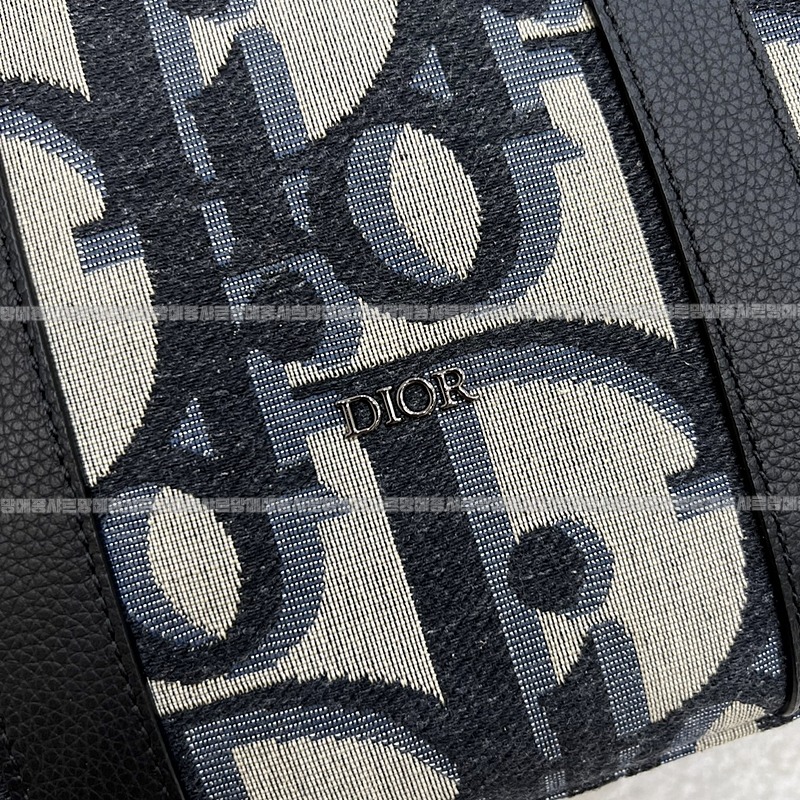 디올위켄더40백  20260328-164127-006루.jpg