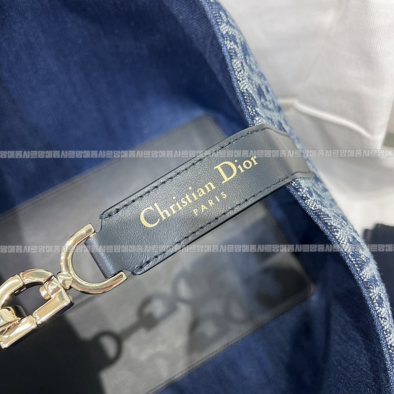 디올뚜주흐토트백  20260329-100740-008루.jpg