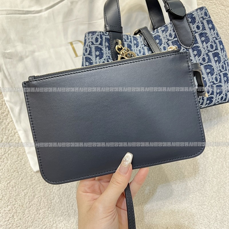 디올뚜주흐토트백  20260329-100740-011루.jpg