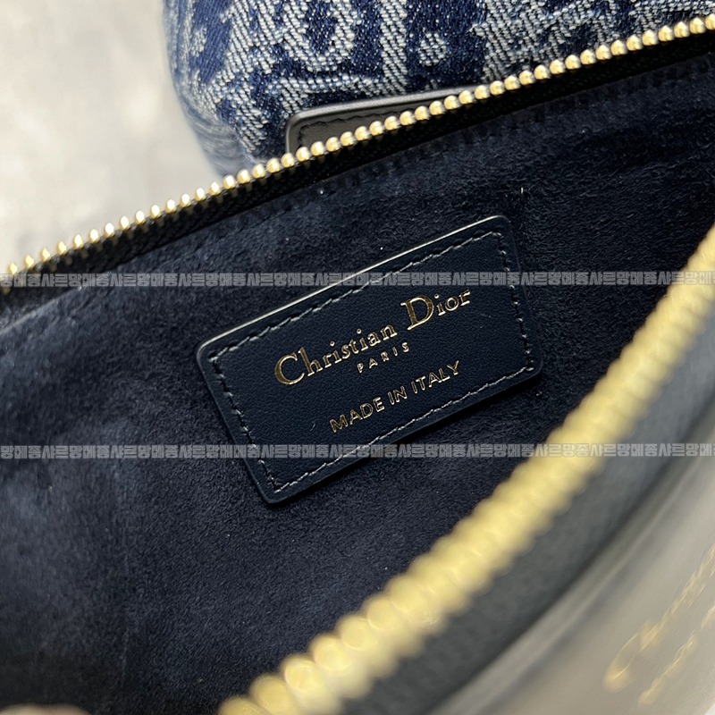 디올뚜주흐토트백  20260329-100741-014루.jpg