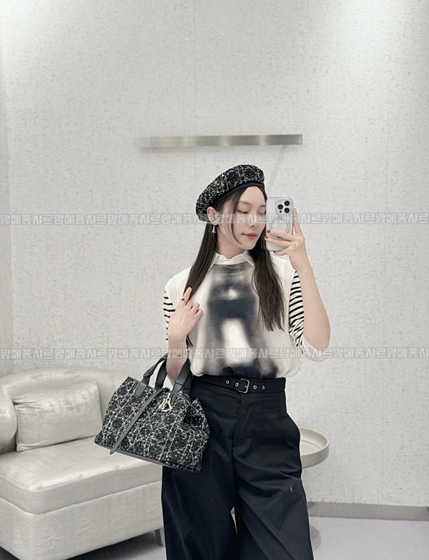 디올뚜주흐토트백  20260329-101238-016루.jpg