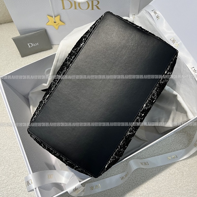 디올뚜주흐토트백  20260329-101236-004루.jpg