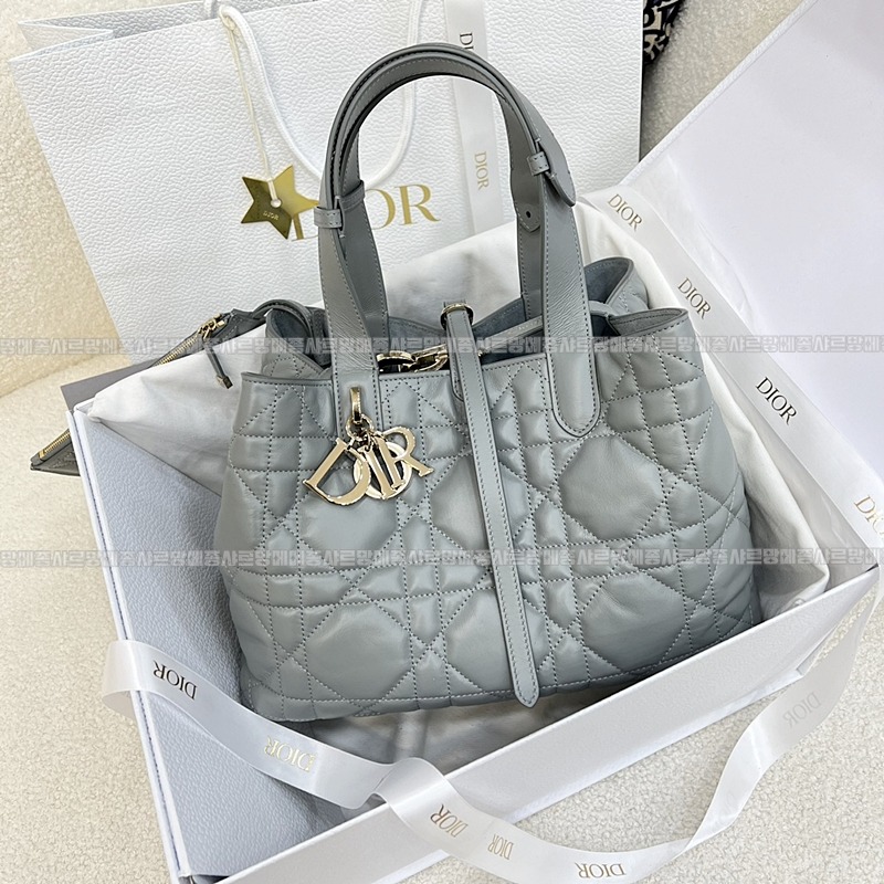 디올뚜주흐토트백  20260329-101529-001루.jpg