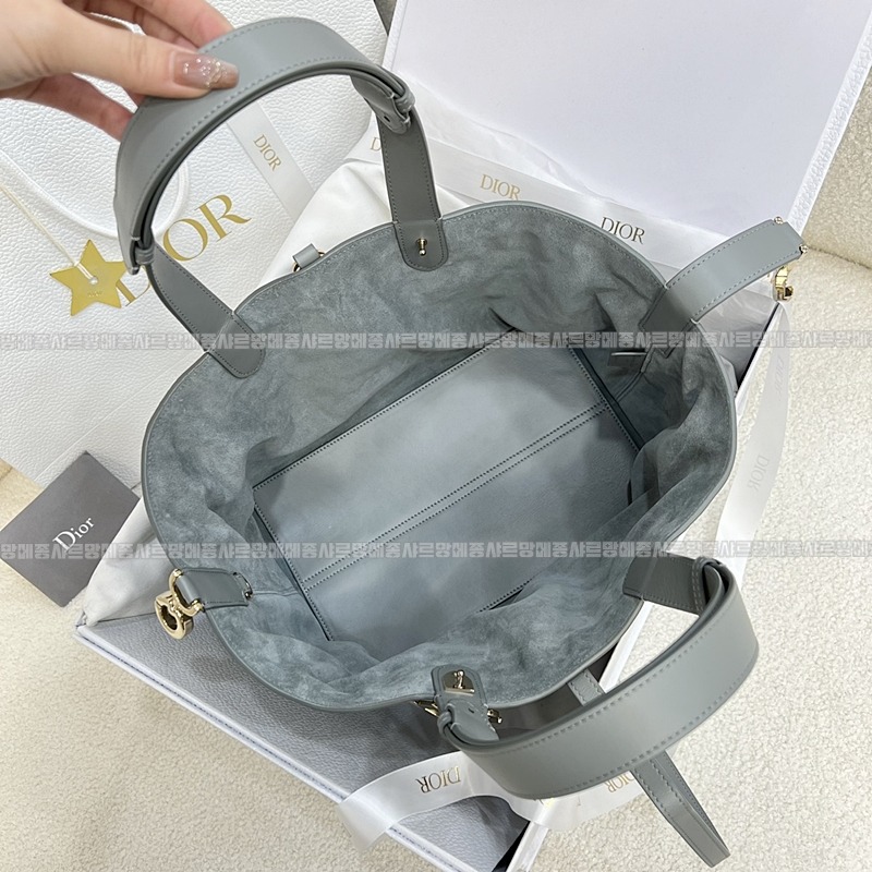 디올뚜주흐토트백  20260329-101530-007루.jpg