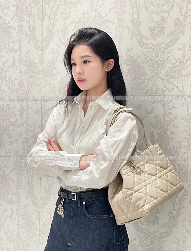 디올뚜주흐토트백  20260329-102243-026루.jpg