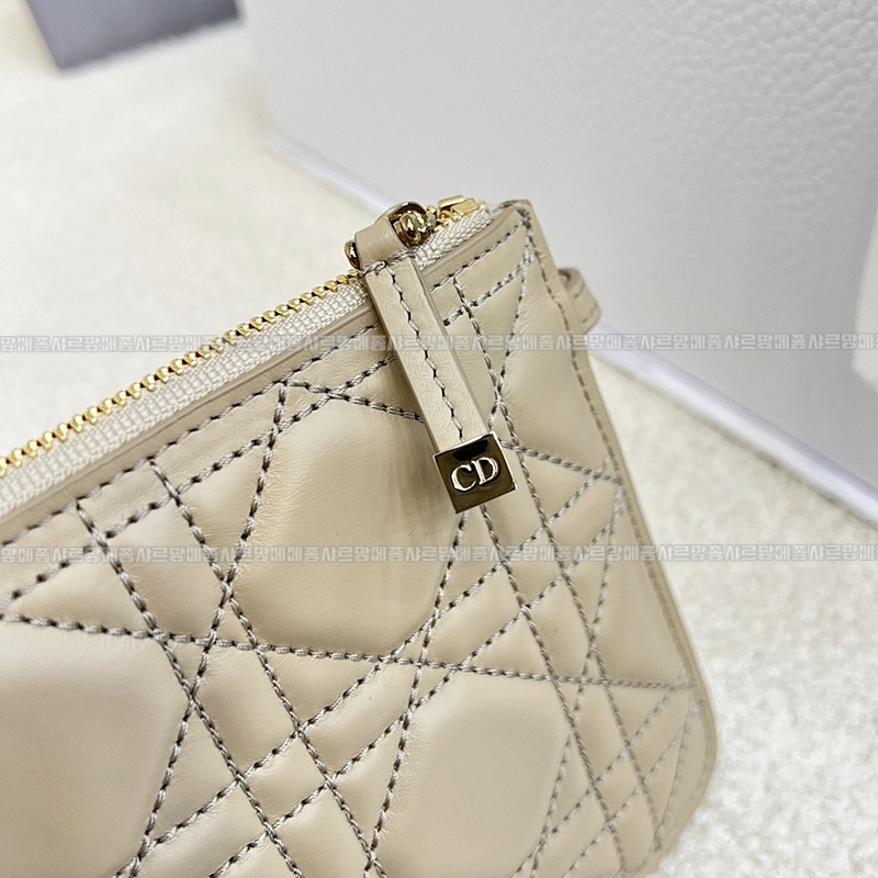 디올뚜주흐토트백  20260329-102241-020루.jpg