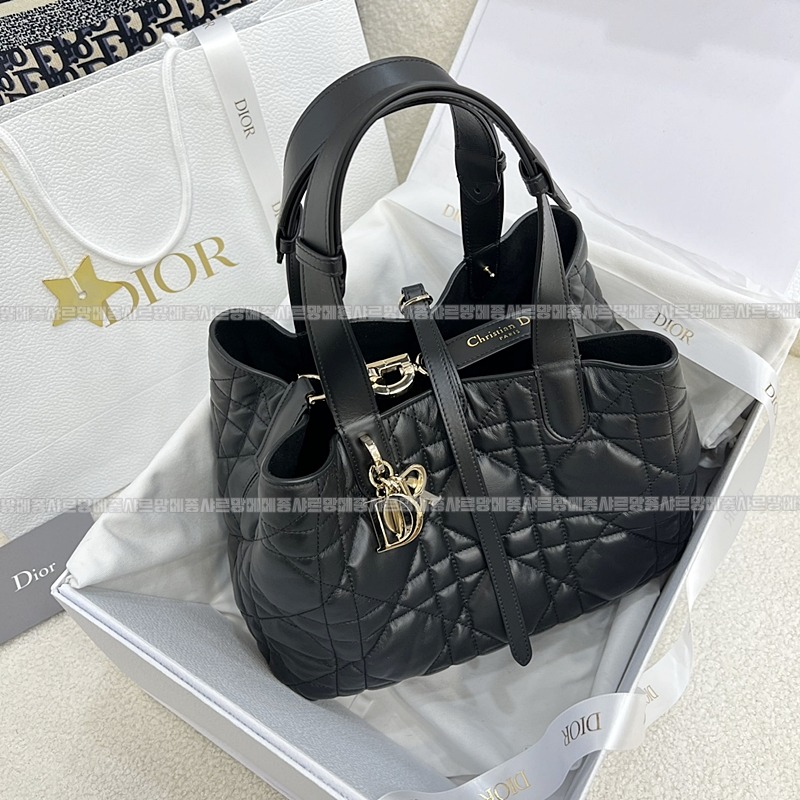 디올뚜주흐토트백  20260329-102629-003루.jpg