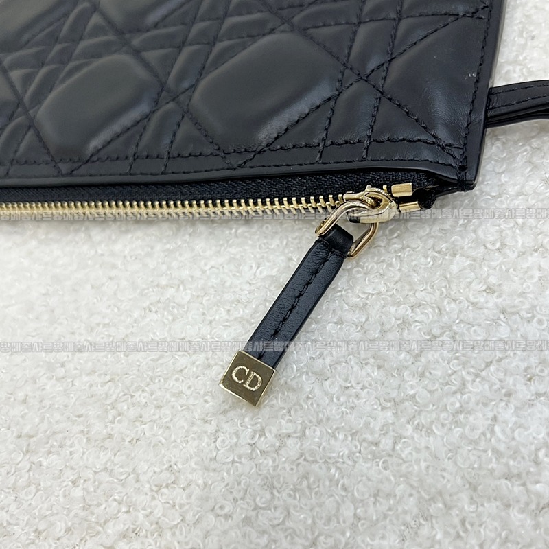 디올뚜주흐토트백  20260329-102631-017루.jpg