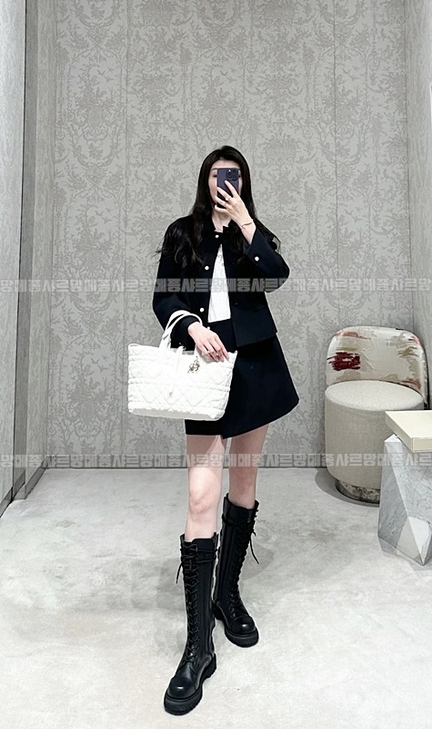 디올뚜주흐토트백  20260329-102913-024루.jpg