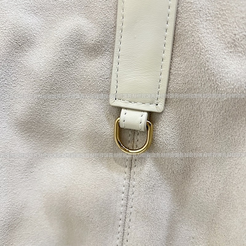 디올뚜주흐토트백  20260329-102911-014루.jpg