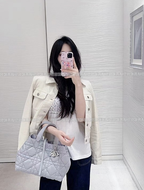 디올뚜주흐토트백  20260329-103143-019루.jpg