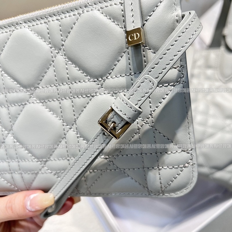 디올뚜주흐토트백  20260329-103142-011루.jpg