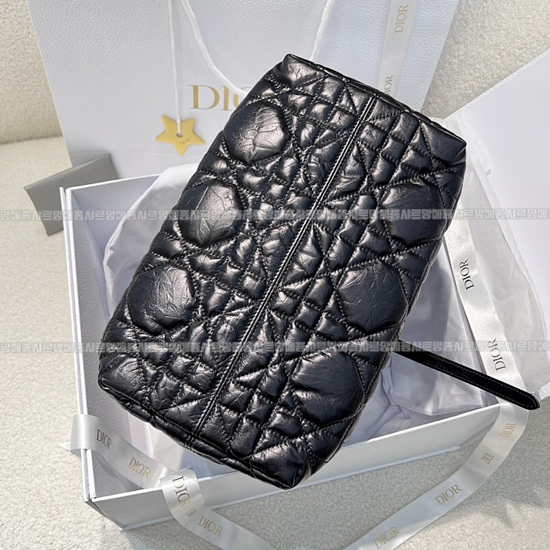 디올뚜주흐토트백  20260329-103404-004루.jpg