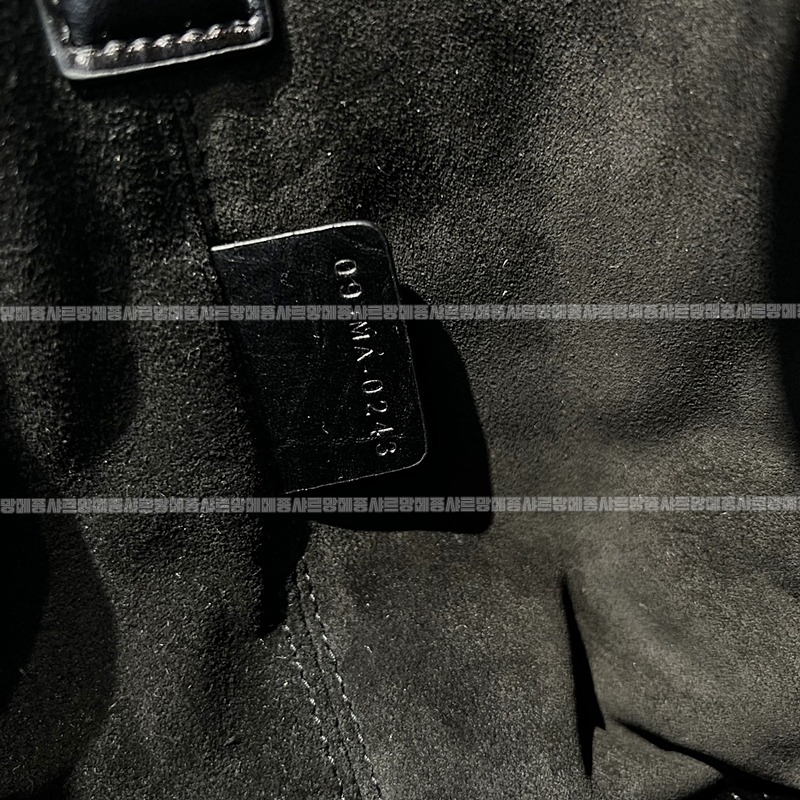 디올뚜주흐토트백  20260329-103405-015루.jpg