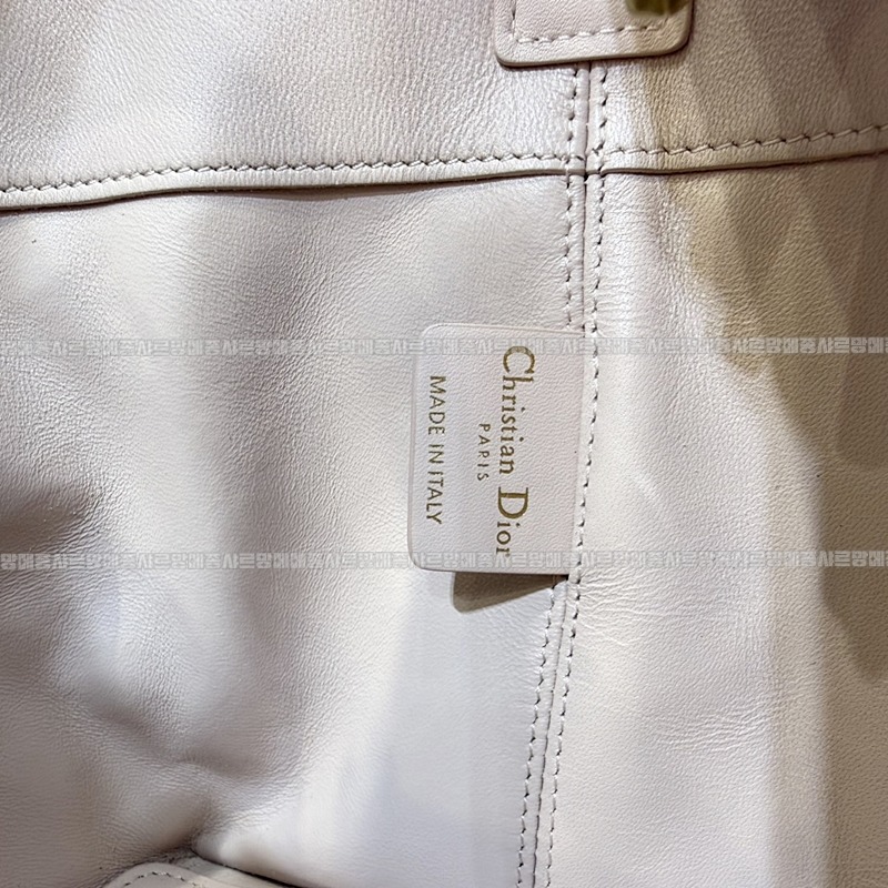 디올뚜주흐토트백  20260329-103833-008루.jpg