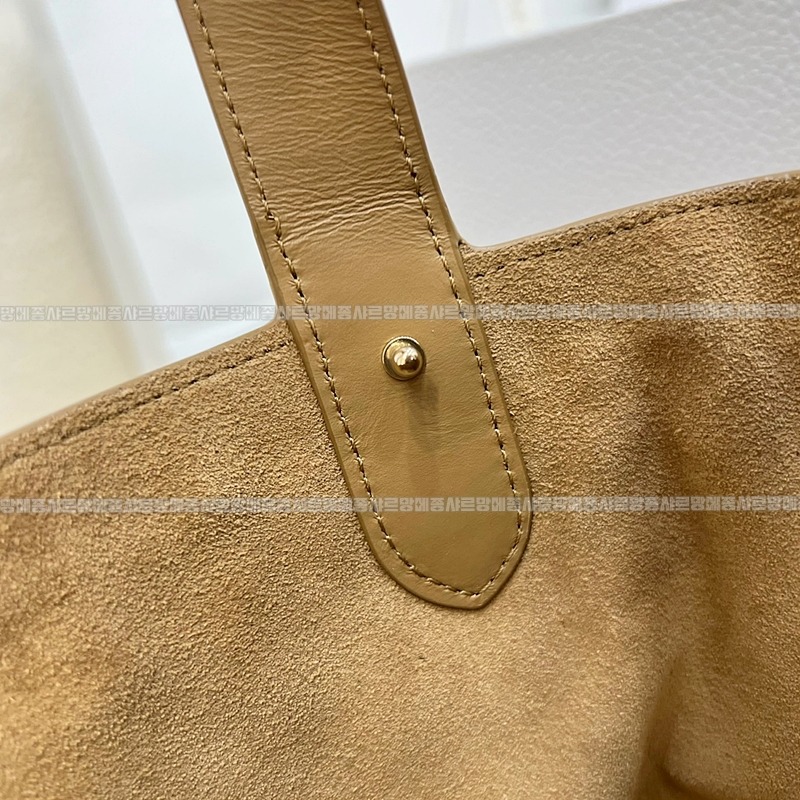 디올뚜주흐토트백스몰  20260329-105035-014루.jpg