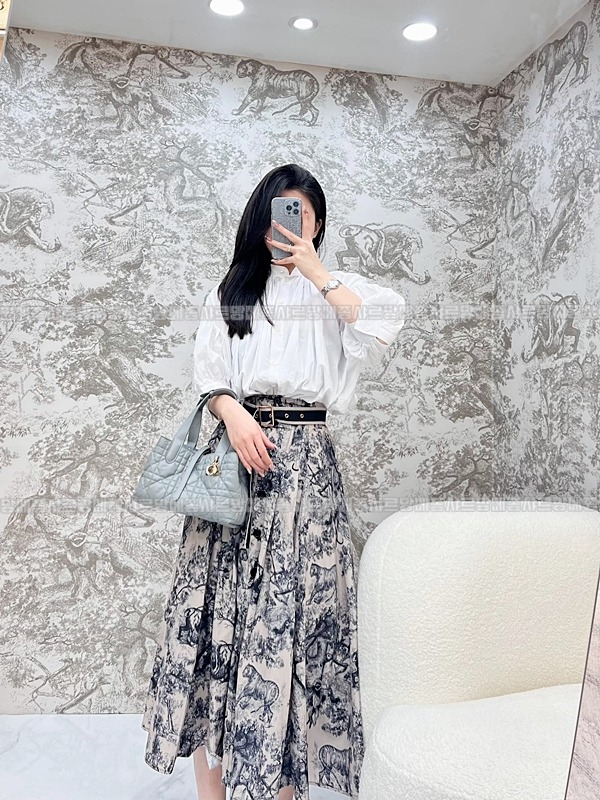 디올뚜주흐토트백스몰  20260329-105413-026루.jpg