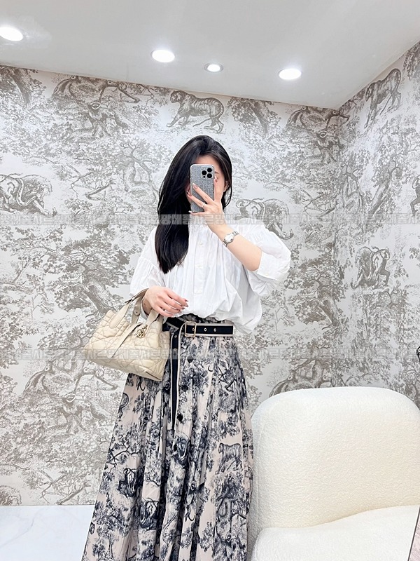 디올뚜주흐토트백스몰  20260329-105859-024루.jpg