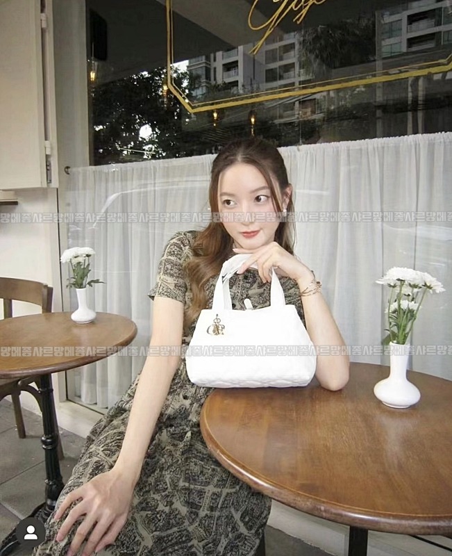 디올뚜주흐토트백스몰  20260329-110159-024루.jpg