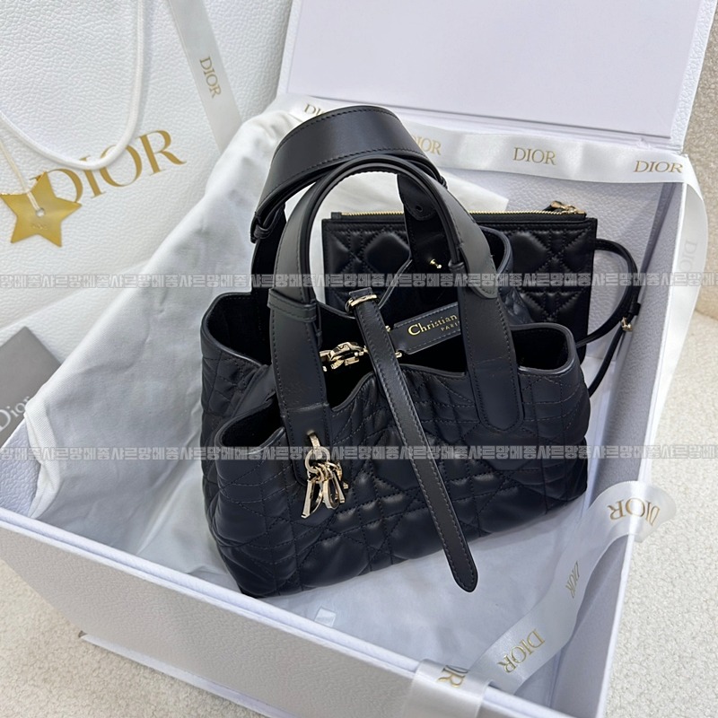 디올뚜주흐토트백스몰  20260329-110605-003루.jpg