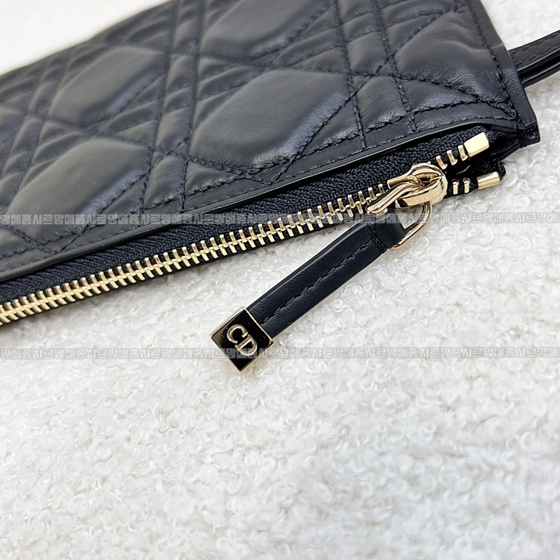 디올뚜주흐토트백스몰  20260329-110607-020루.jpg