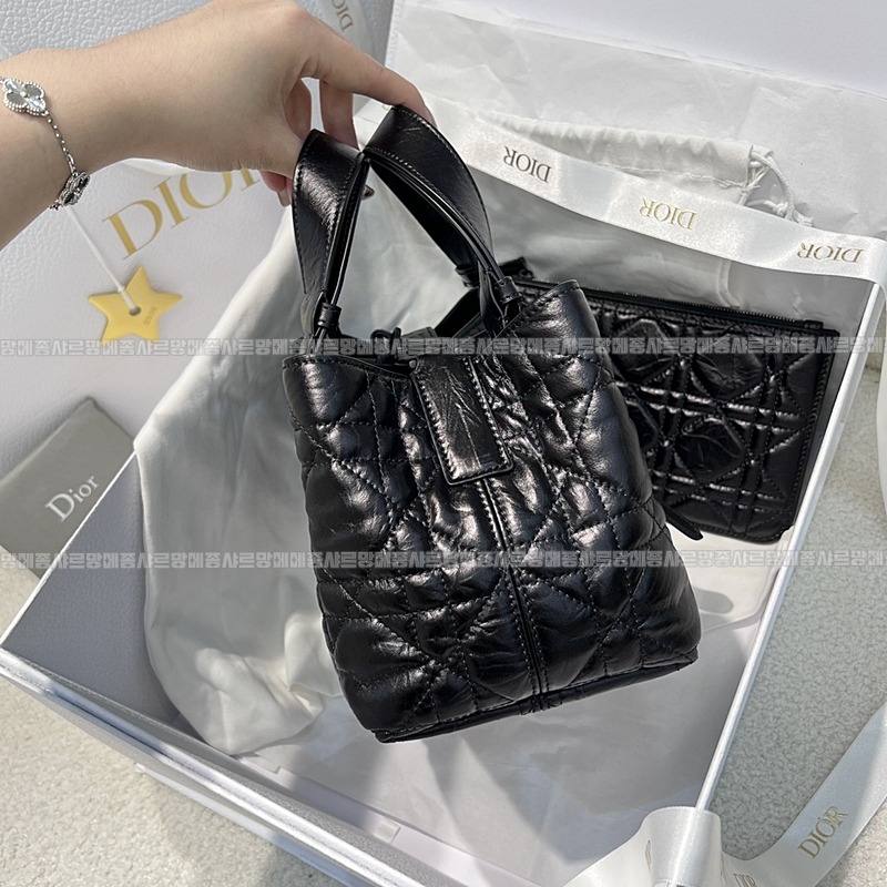 디올뚜주흐토트백스몰  20260329-110942-003루.jpg