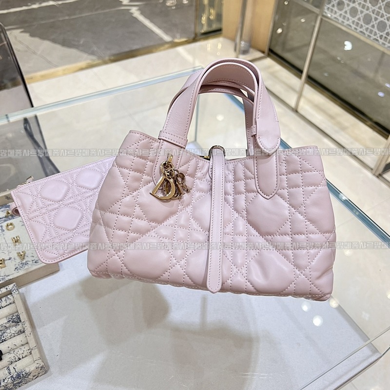 디올뚜주흐토트백스몰  20260329-111148-001루.jpg