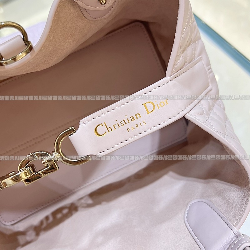 디올뚜주흐토트백스몰  20260329-111149-009루.jpg