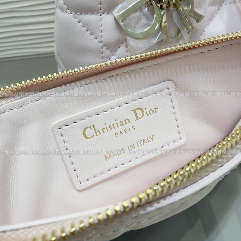 디올뚜주흐토트백스몰  20260329-111410-013루.jpg