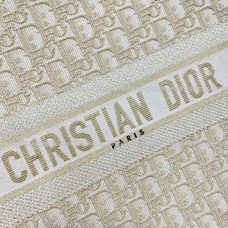 디올북토트백라지  20260329-115716-005루.jpg