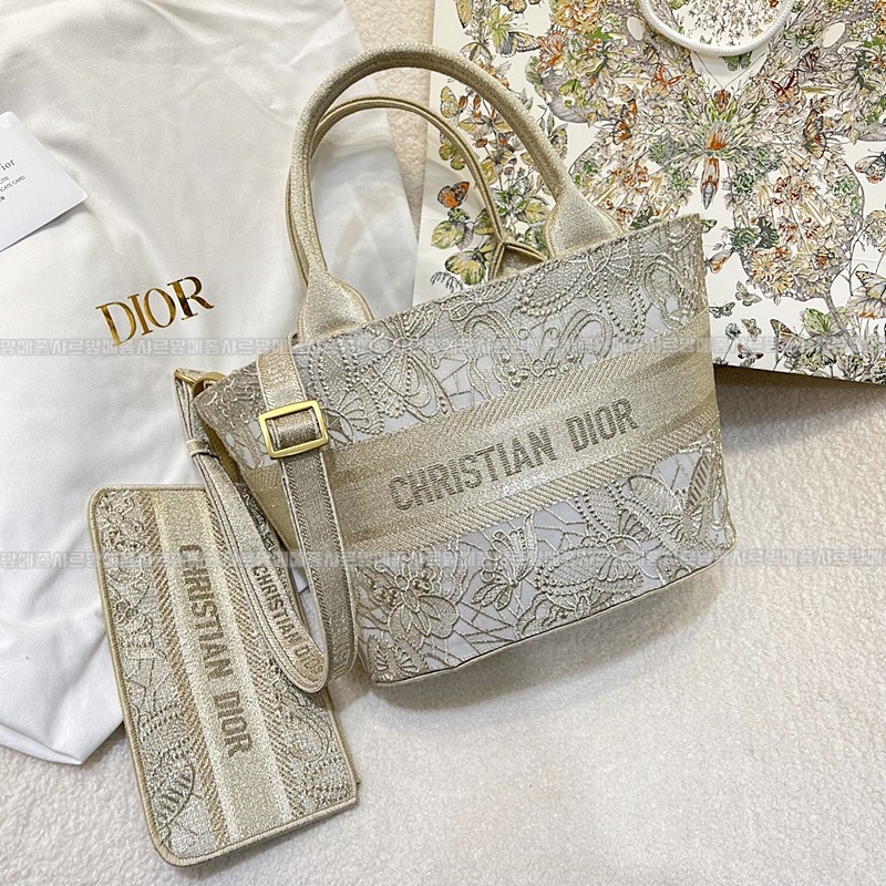 디올바스켓백골드 20260330-162910-wsxc1774887916410_0루.jpg