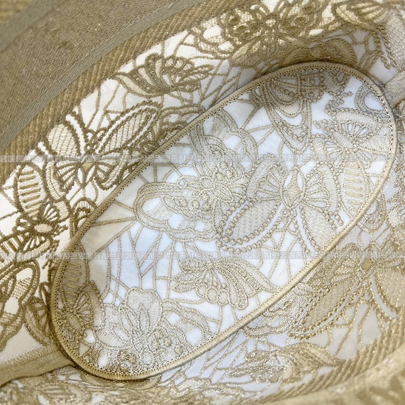 디올바스켓백골드 20260330-162911-wsxc1774887917009_9루.jpg