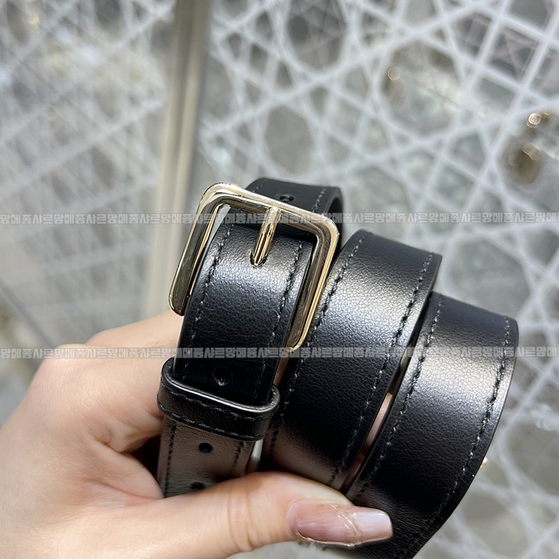 디올북토트백미디움 20260330-171633-wsxc1774890236395_8루.jpg