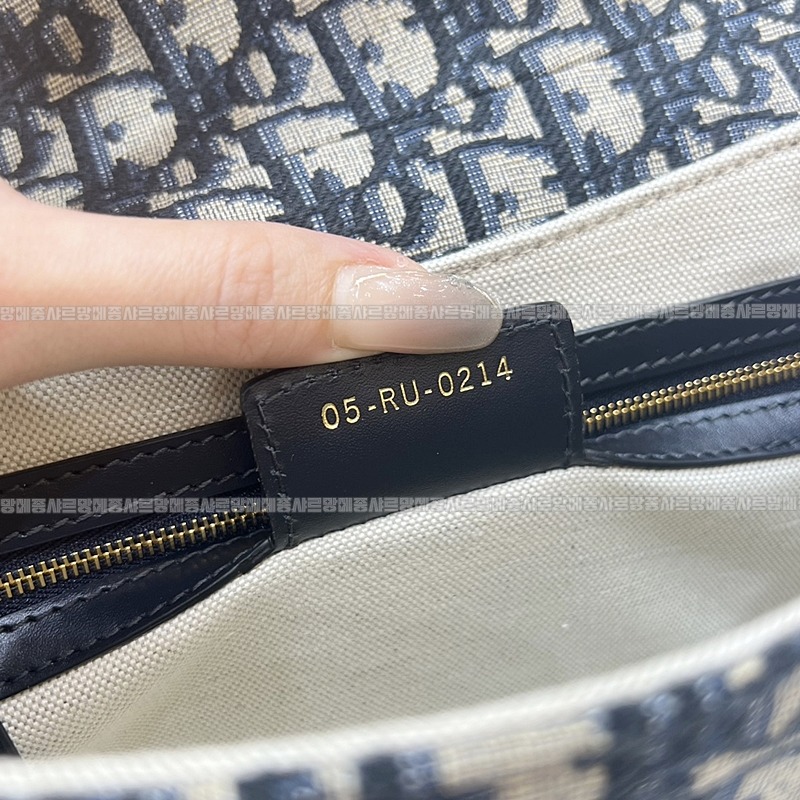 디올CD베사체백 20260330-172646-wsxc1774891364818_8루.jpg