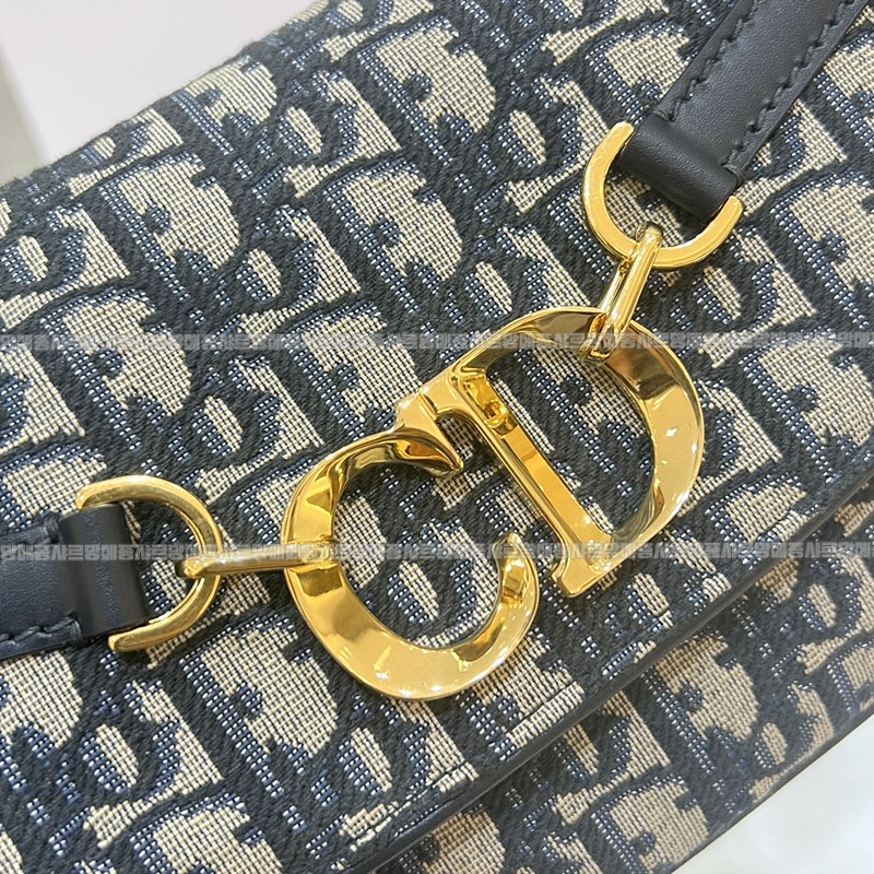 디올CD베사체백 20260330-172647-wsxc1774891366115_5루.jpg