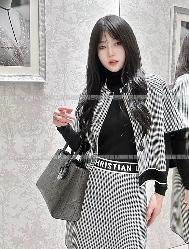 디올레이디디사이어  20260331-144200-016루.jpg