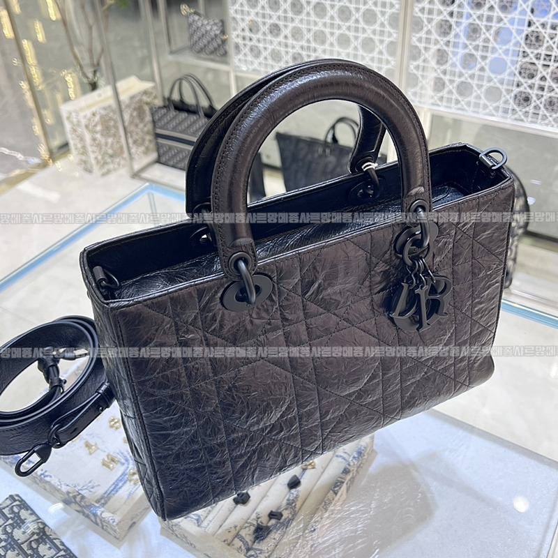 디올레이디디사이어  20260331-144158-004루.jpg