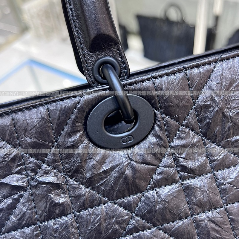 디올레이디디사이어  20260331-144158-005루.jpg