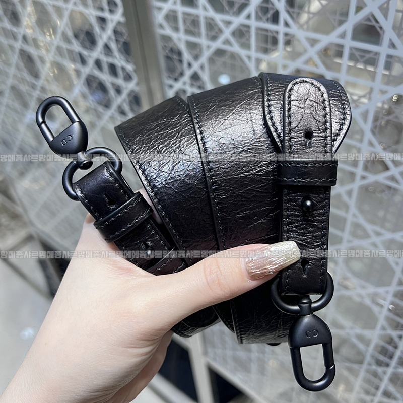 디올레이디디사이어  20260331-144159-014루.jpg