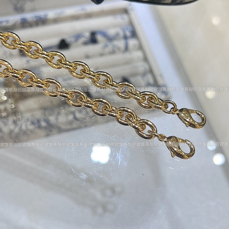 디올30몽테인미니베니티케이스  20260331-145253-015루.jpg