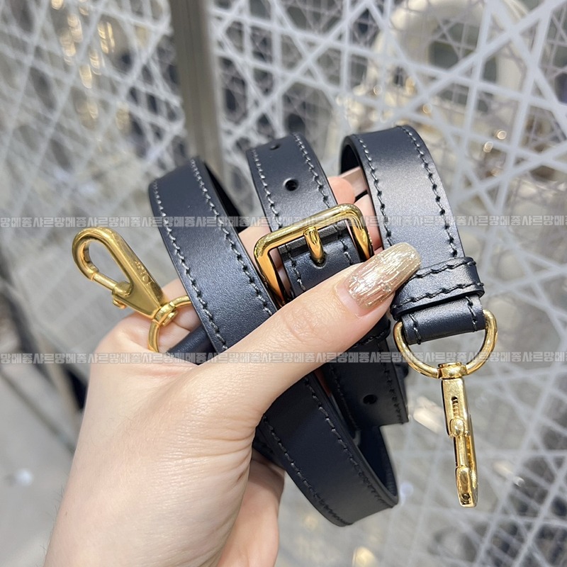 디올DVIBE미디움볼링벡  20260331-151759-014루.jpg