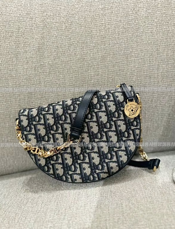 디올스타칼리스토백  20260331-162127-019루.jpg