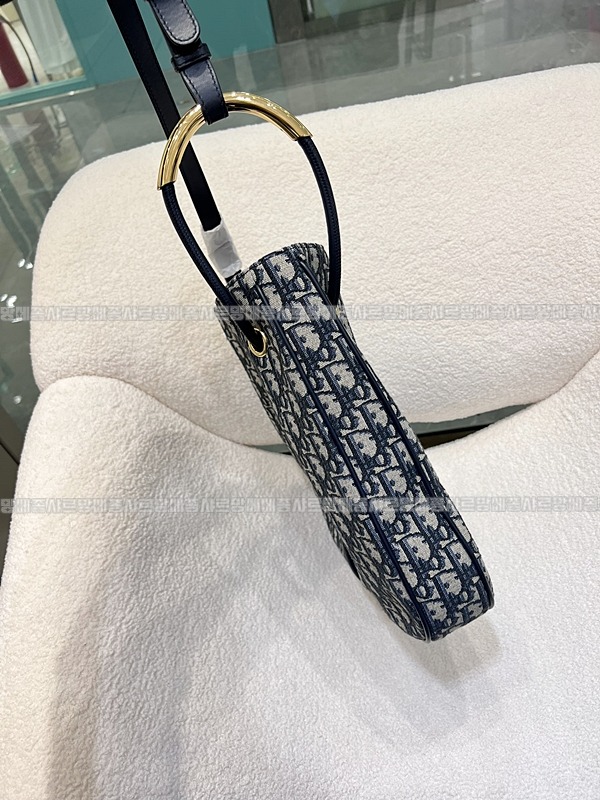 디올노리타라지  20260331-165345-003루.jpg