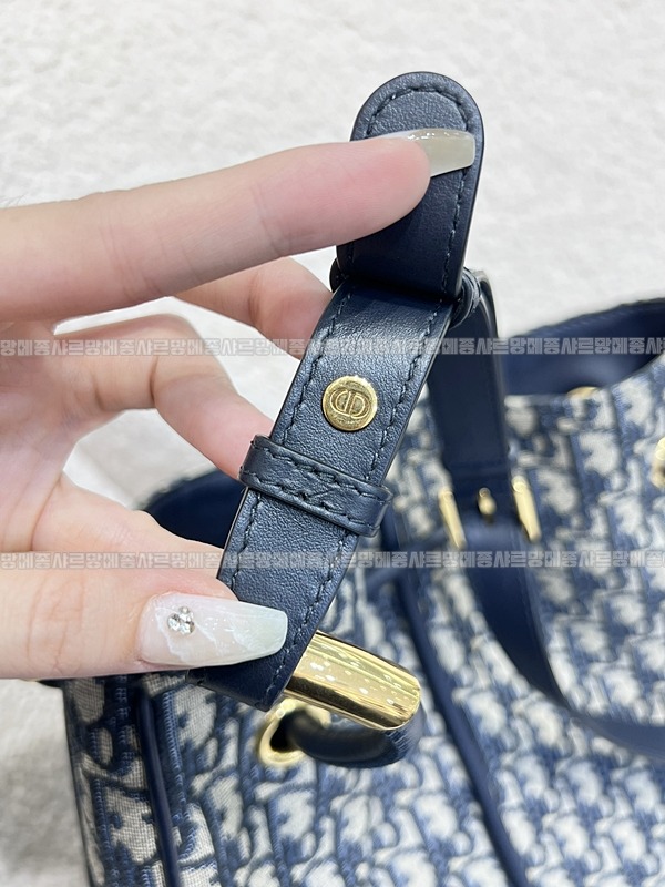 디올노리타라지  20260331-165346-011루.jpg