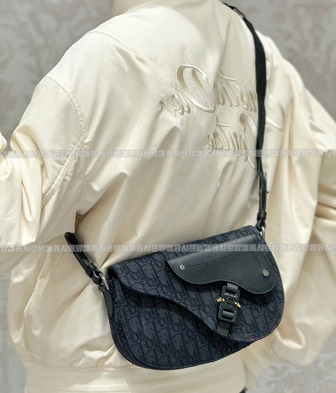 디올새등스트랩백  20260331-173650-025루.jpg