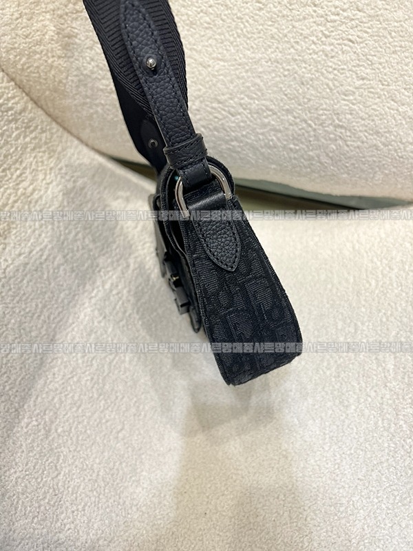 디올새등스트랩백  20260331-173647-004루.jpg