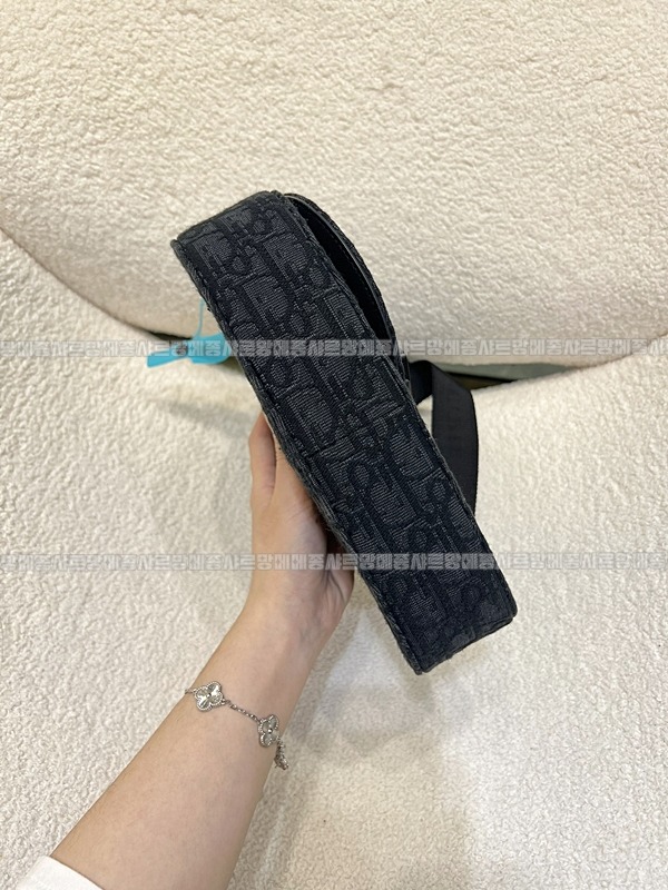 디올새등스트랩백  20260331-173647-005루.jpg