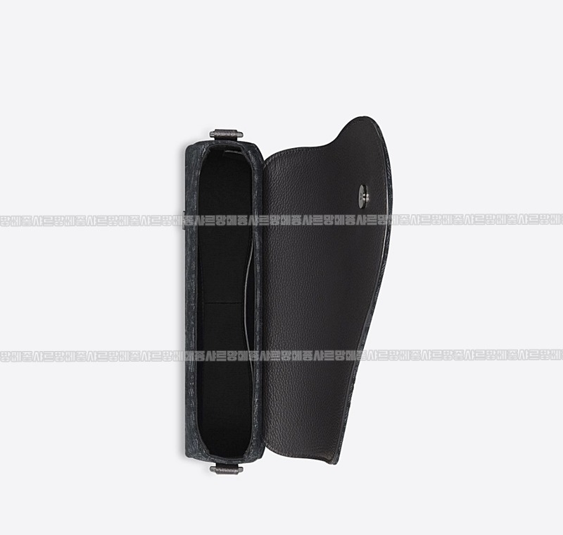 디올새등스트랩백  20260331-173649-018루.jpg