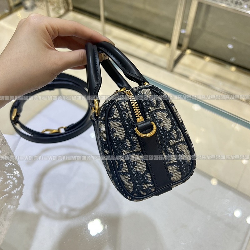 디올글로브20나노백블루  20260331-174738-004루.jpg