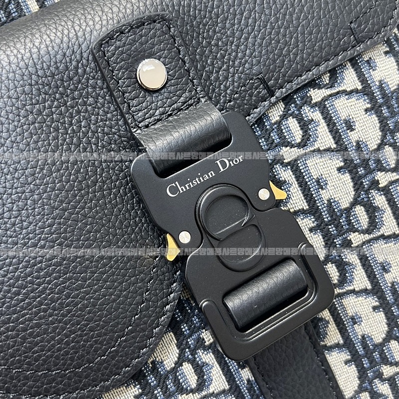 다올새들지퍼백팩  20260401-133339-009루.jpg